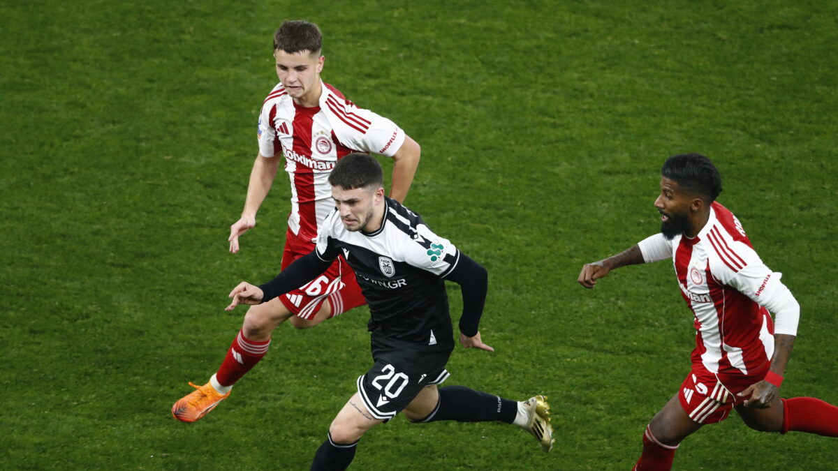 Μονομαχία στο Ολυμπιακός - ΠΑΟΚ (ΣΤΕΛΙΟΣ ΣΤΕΦΑΝΟΥ