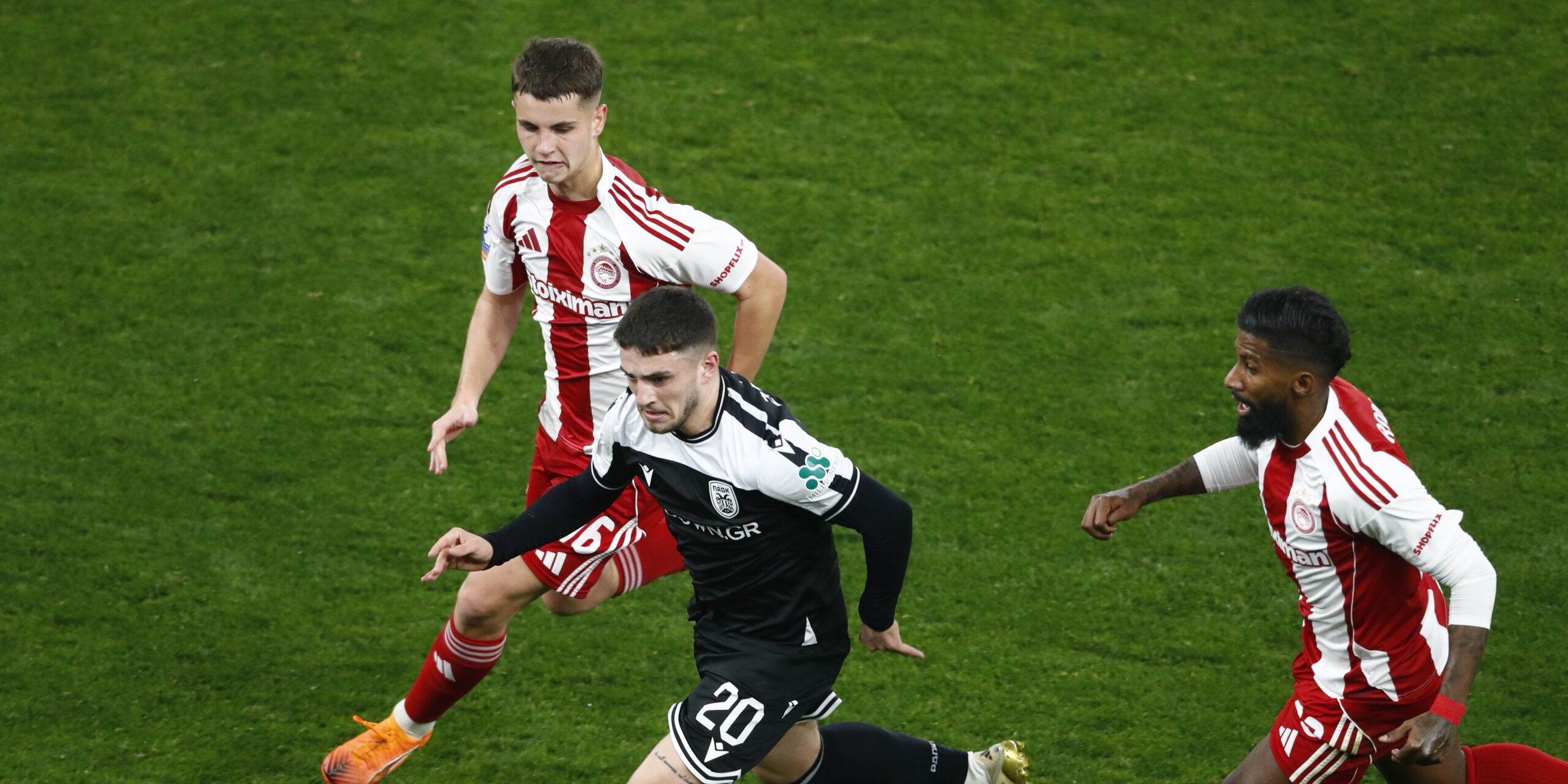 Μονομαχία στο Ολυμπιακός - ΠΑΟΚ (ΣΤΕΛΙΟΣ ΣΤΕΦΑΝΟΥ