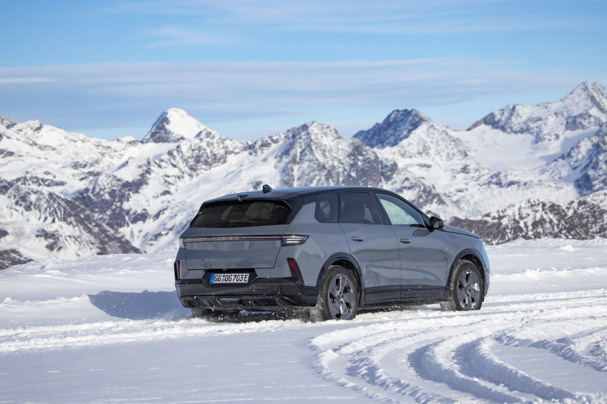 opel-grandland-electric-awd