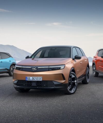 opelmokkaopelgrandlandopelfrontera