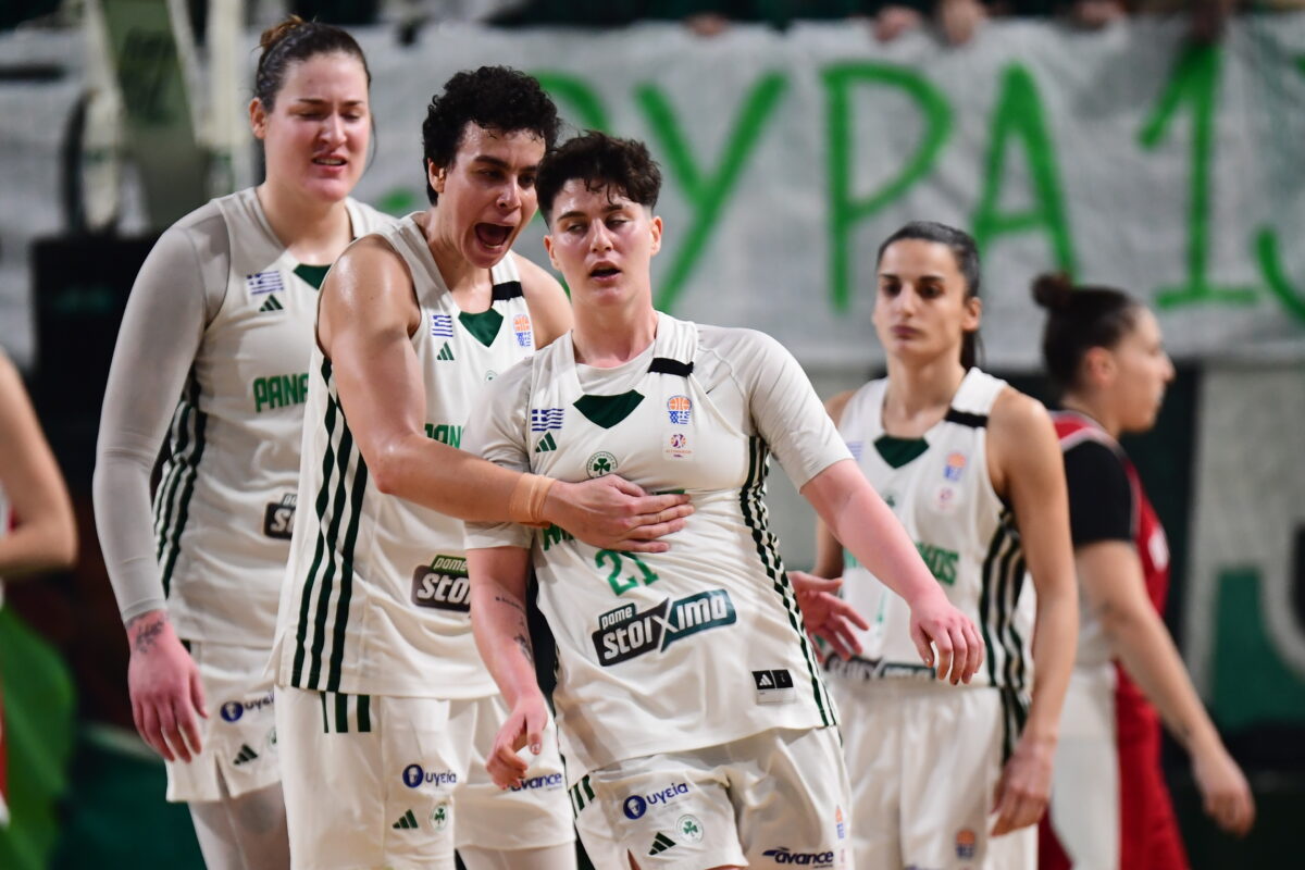 Η ομάδα μπάσκετ γυναικών του Παναθηναϊκού