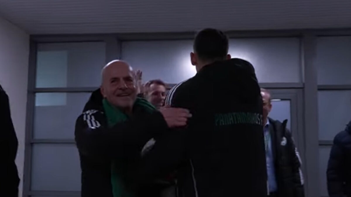 Παναθηναϊκός: Το «πάνω απ’ το πτώμα μου» του Μπακασέτα και τα συγχαρητήρια του Αλαφούζου στην «πράσινη» παρακάμερα