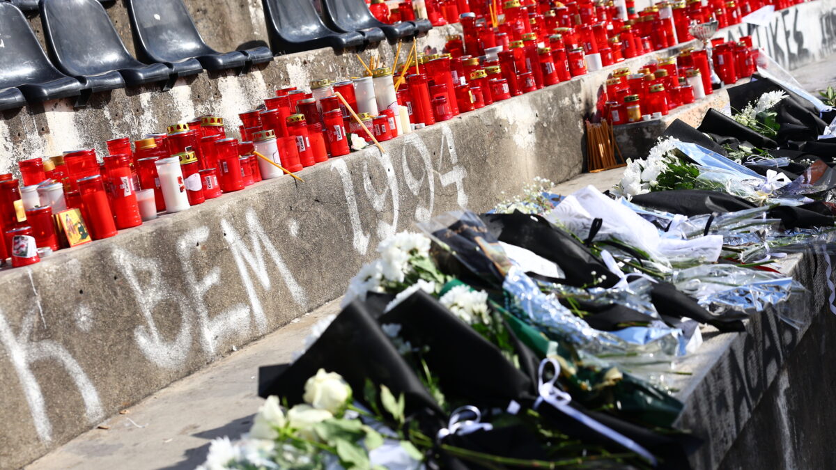 Λουλούδια και κεριά