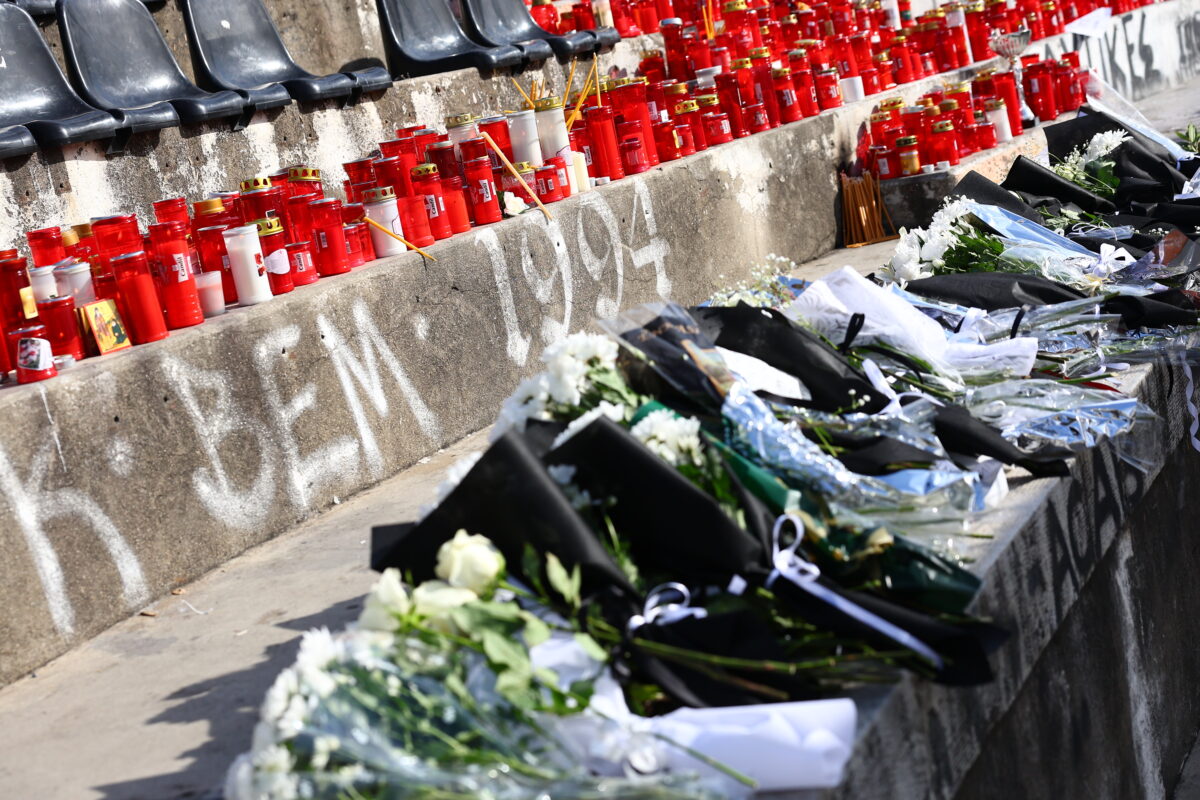 Λουλούδια και κεριά