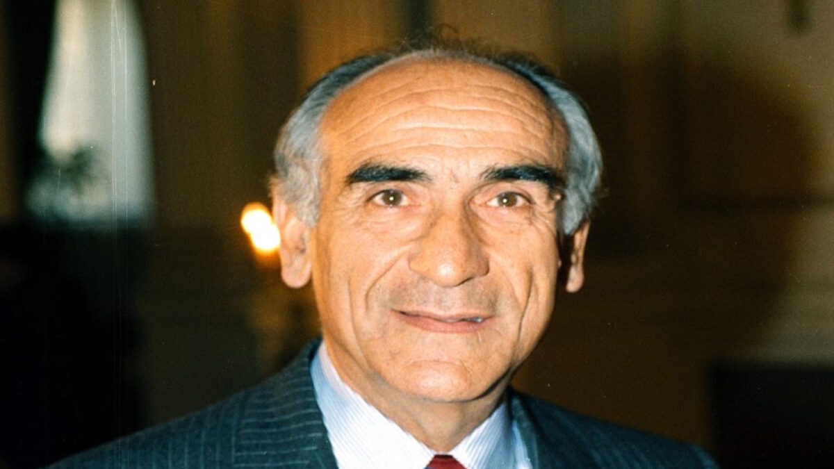 Ο Αλέξανδρος Παπαδόγγονας