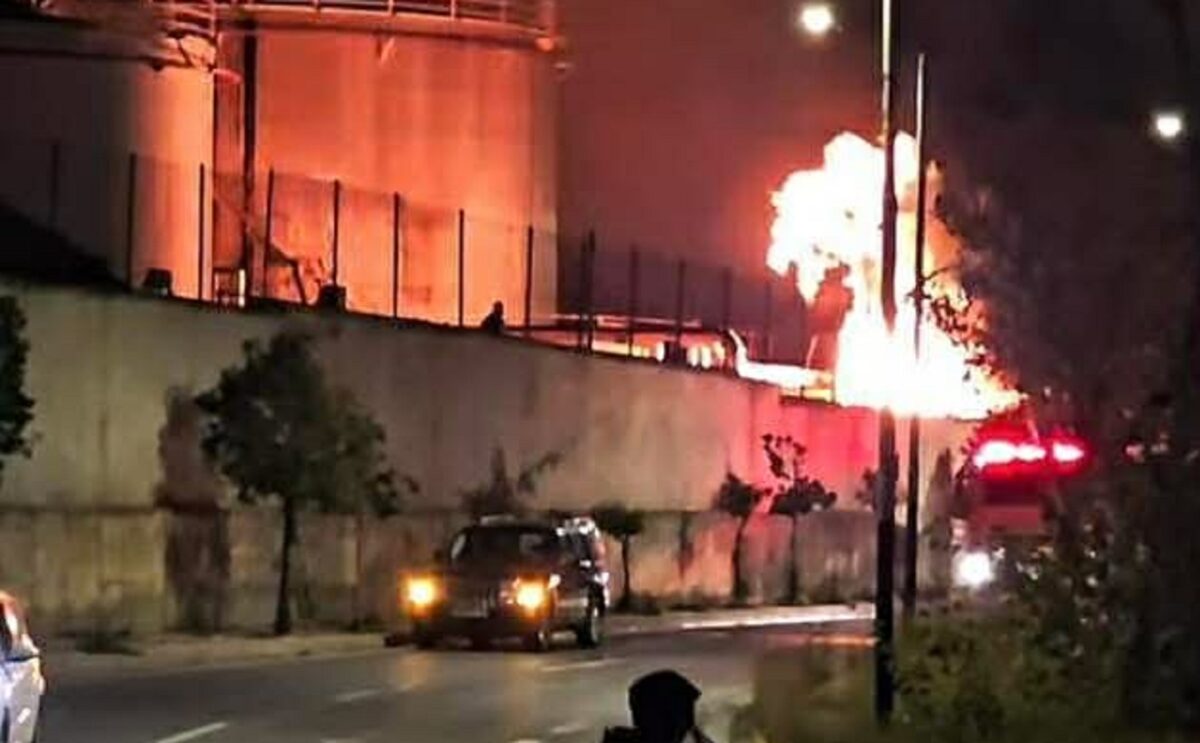 Φωτιά στο Πέραμα