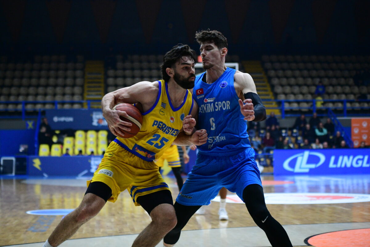 ΕΛΕΝΑ ΒΑΣΤΑΡΔΗ