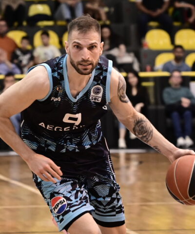 Ο Πετρόπουλος