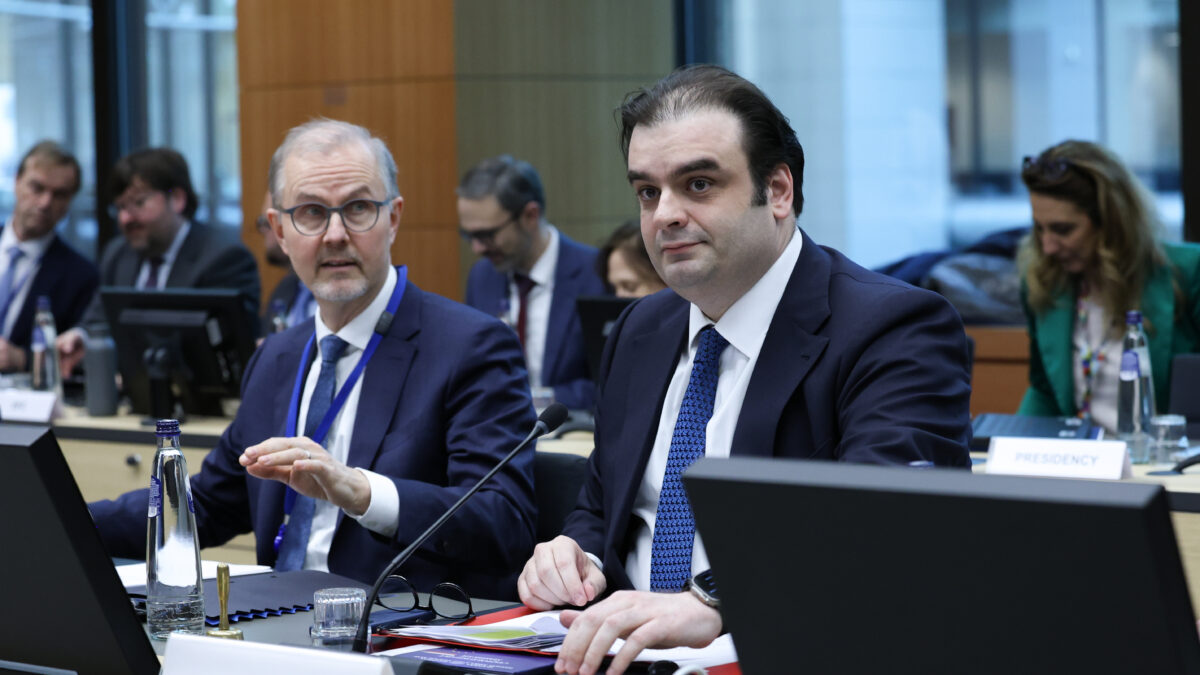 Συνεδρίαση του Eurogroup, στις Βρυξέλλες, Κυριάκος Πιερρακάκης (POOL PHOTO