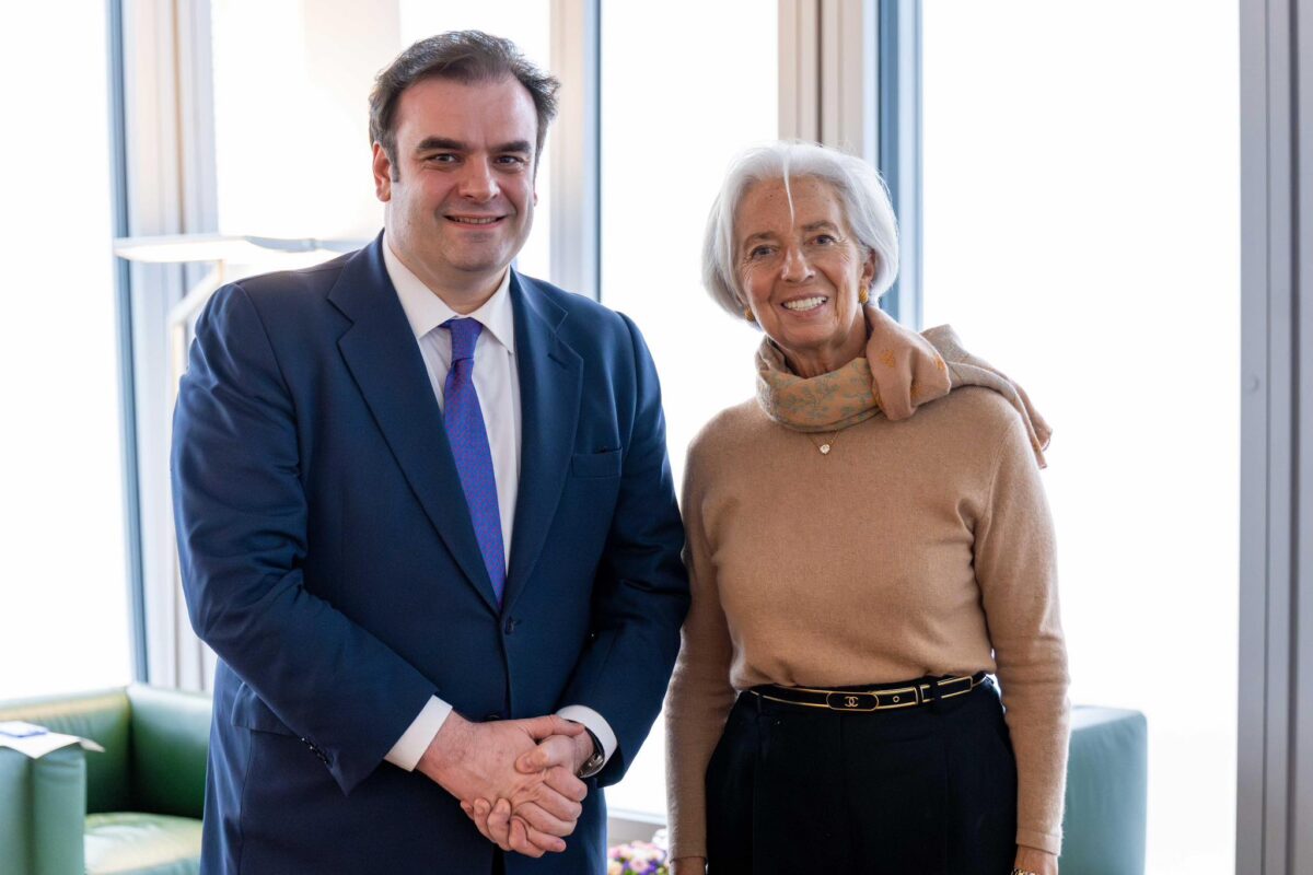 Ο Κυριάκος Πιερρακάκης και η Κριστίν Λαγκάρντ