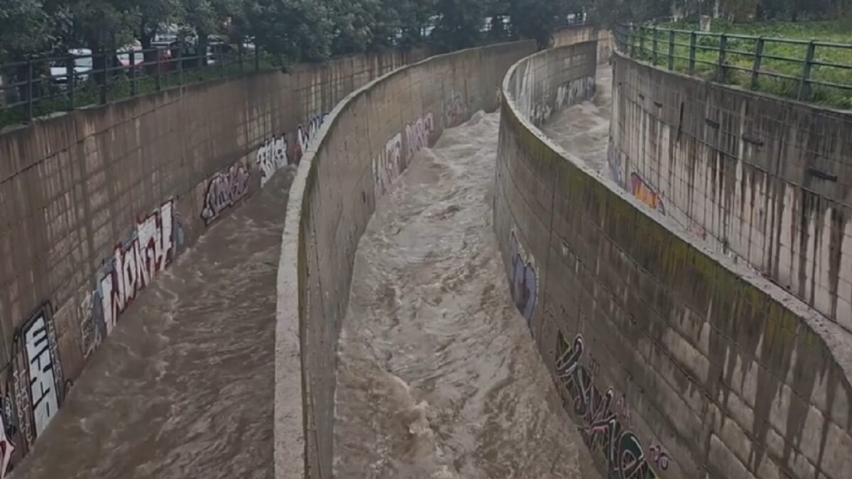 Ποδονίφτης