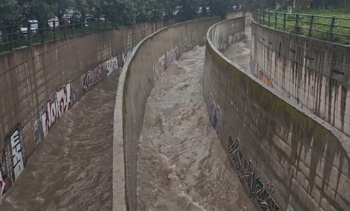 Ποδονίφτης