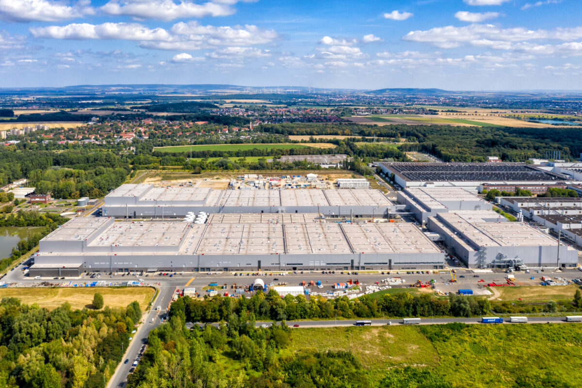 Start of European battery cell production: PowerCo commissions S