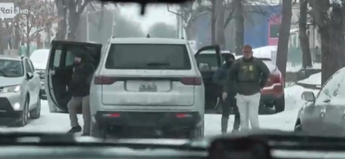 Άνδρες της ICE απείλησαν συνεργείο της Rai που βιντεοσκοπούσε τα επεισόδια στη Μινεάπολη