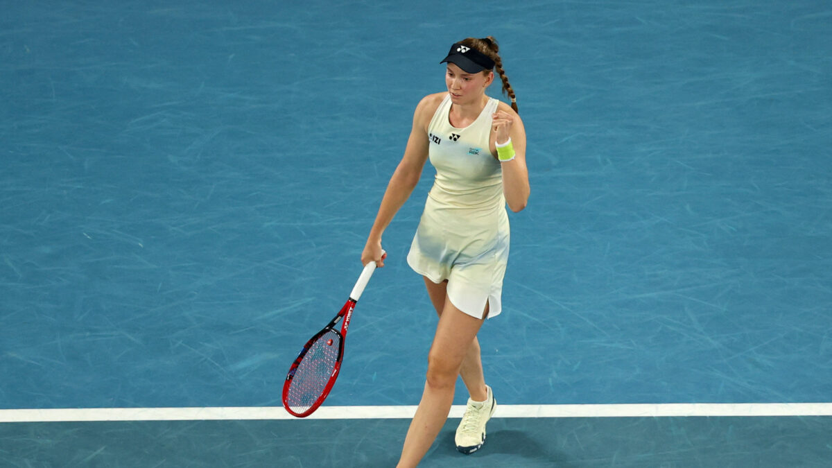 Η Έλενα Ριμπάκινα