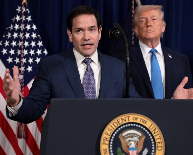 Μάρκο Ρούμπιο και Ντόναλντ Τραμπ