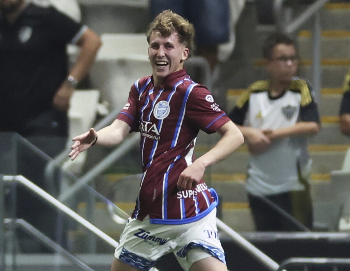 Ο Σαντίνο Αντίνο σε αγώνα της Γοδόι Κρουζ (AP Photo