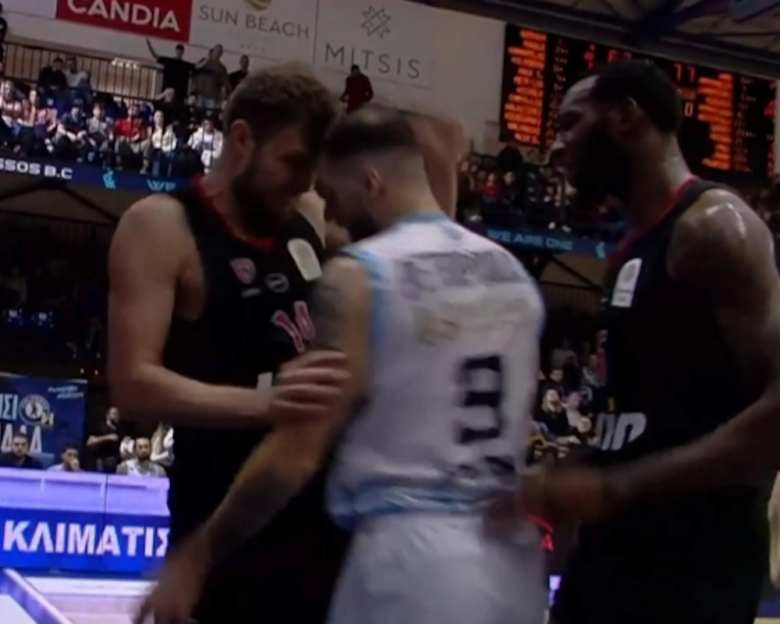 Ο καυγάς του Βεζένκοφ με τον Πετρόπουλο