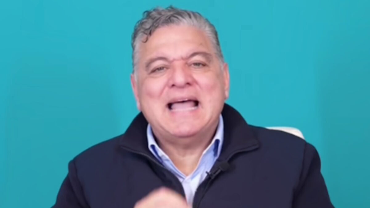 Ο Νίκος Σύκας