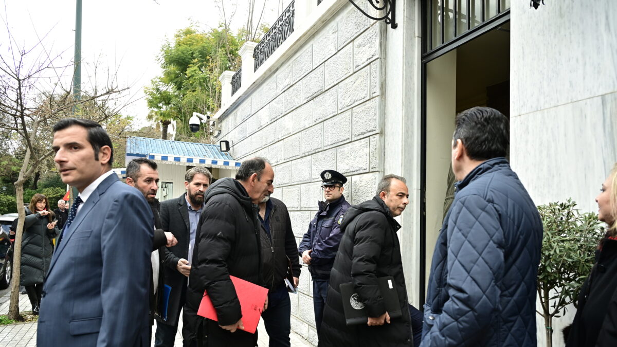 Συνάντηση του πρωθυπουργού Κυριάκου Μητσοτάκη με εκπροσώπους αγροτών και κτηνοτρόφων, στο Μαξίμου