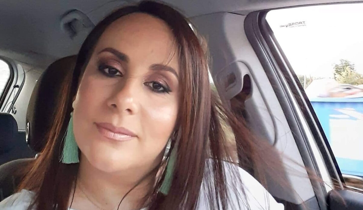 Η Βάσω Σκαμπαρδώνη