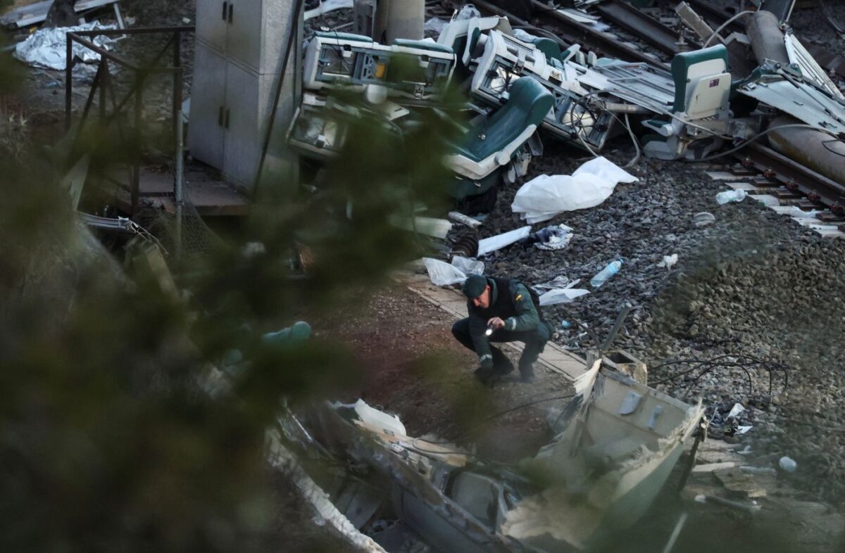 Σιδηροδρομική τραγωδία στην Ισπανία