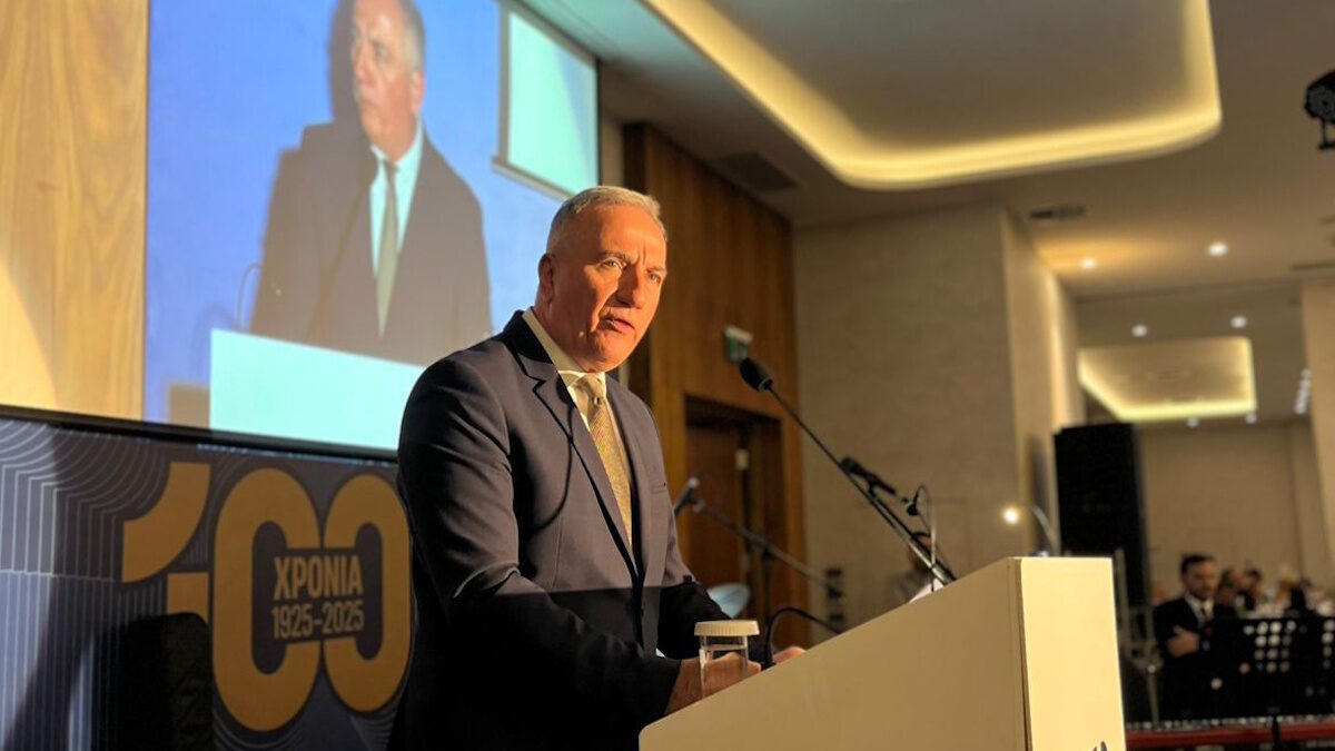 Σταύρος Καλαφάτης