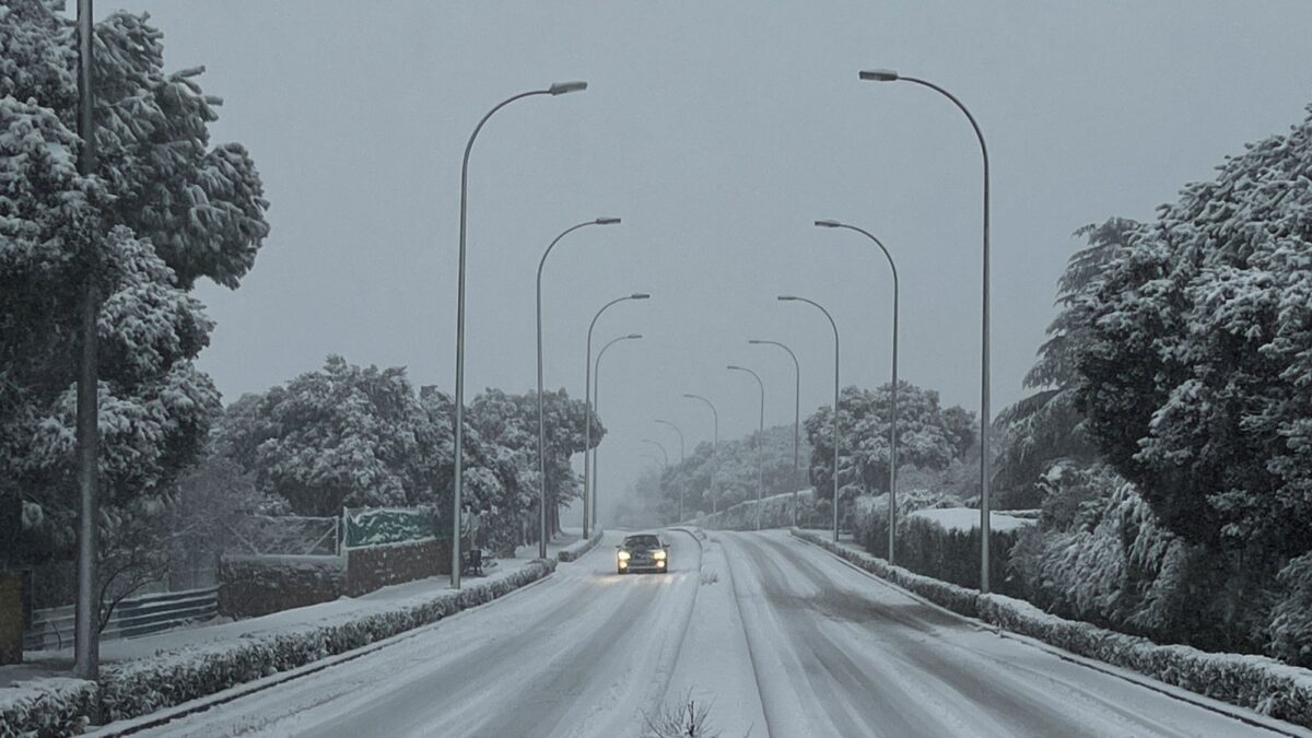 H καταιγίδα Kristin χτυπάει Πορτογαλία και Ισπανία