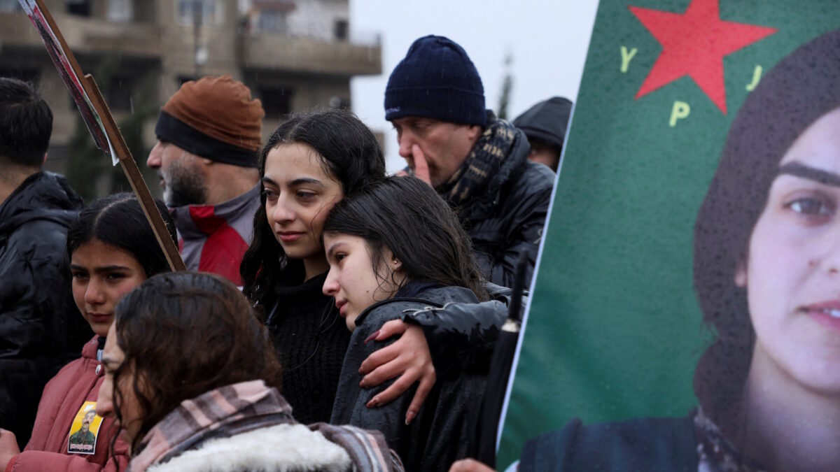 Μέλη της κουρδικής κοινότητας της Συρίας