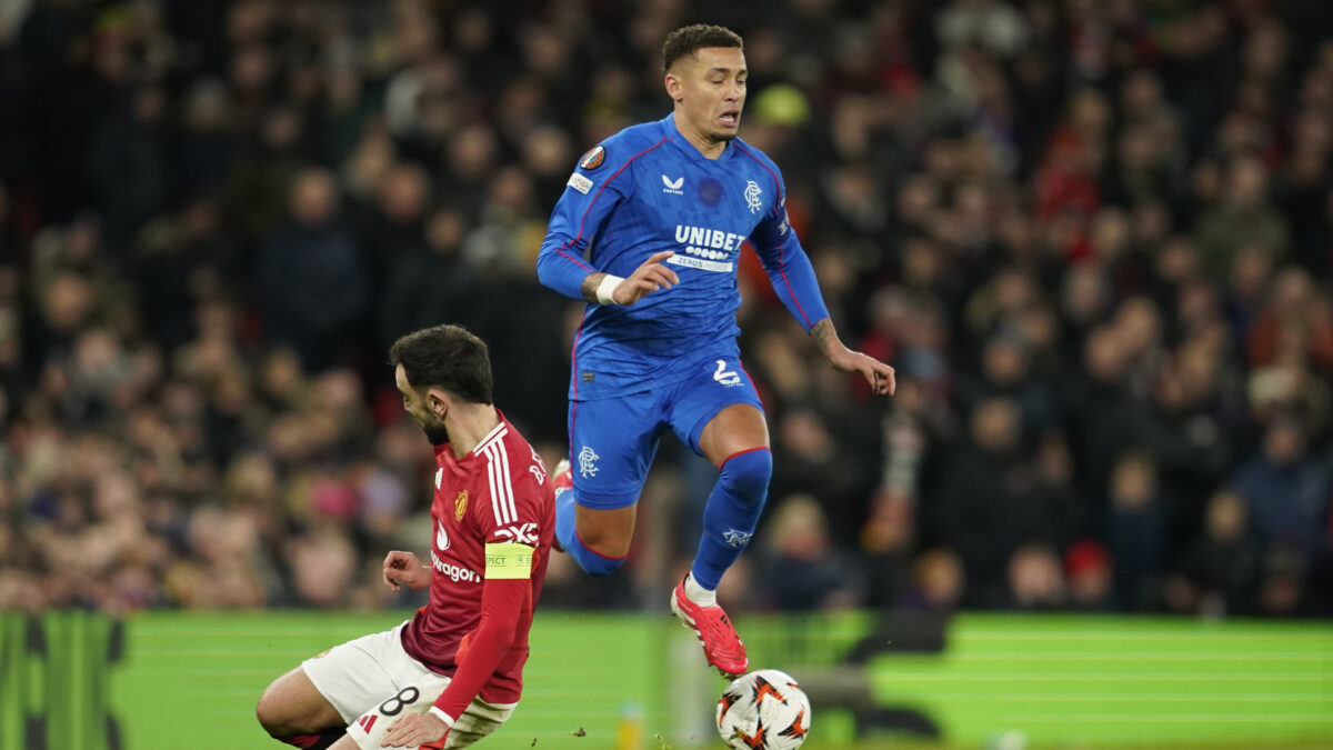 Ο Ταβερνιέ με τη φανέλα της Ρέιντζερς