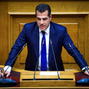 Θάνος Πλεύρης