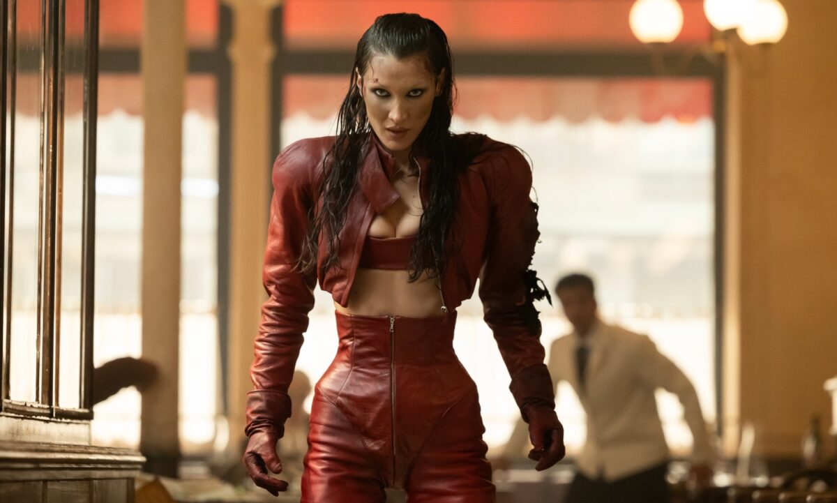 The Beauty: Διαθέσιμη στο Disney+ η πρωτότυπη σειρά του FX με την Μπέλα Χαντίντ – Δείτε φωτογραφίες