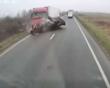 Πολύνεκρο τροχαίο στη Ρουμανία με οπαδούς του ΠΑΟΚ που ταξίδευαν στη Γαλλία – Πληροφορίες για 7 νεκρούς