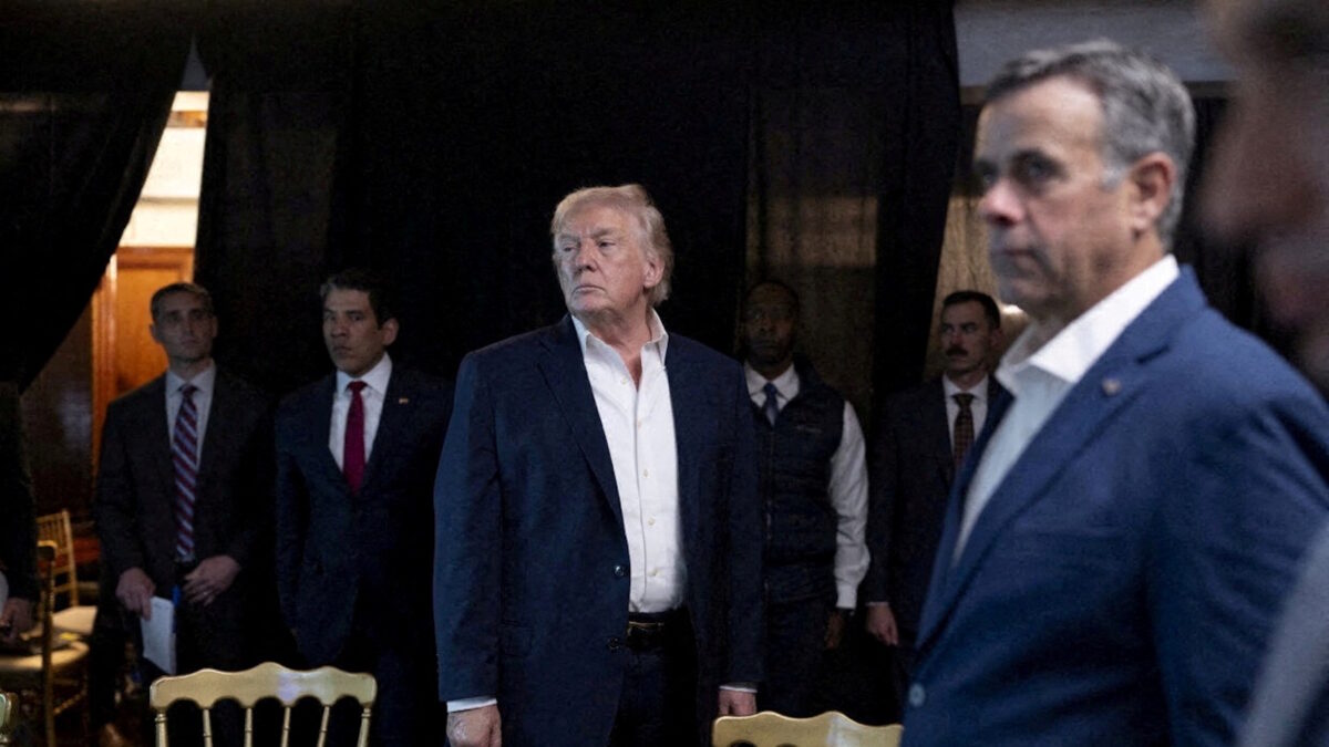 Ο διευθυντής της CIA, Τζον Ράτκλιφ, με τον Ντόναλντ Τραμπ παρακολουθούν την στρατιωτική επιχείρηση σύλληψης του Νικολάς Μαδούρο