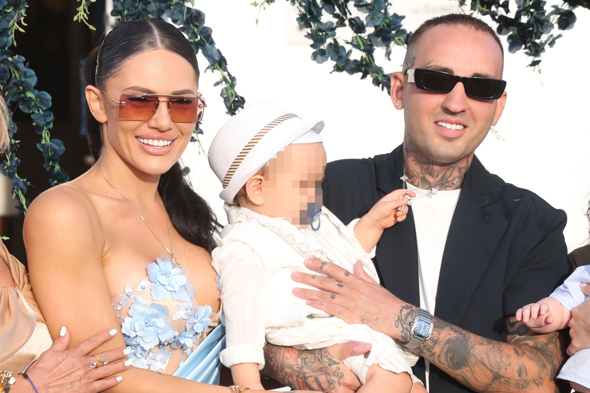 Έλενα Τσαγκρινού & DJ Stephan με τον γιο τους, Ηρακλή Τριαντάφυλλο