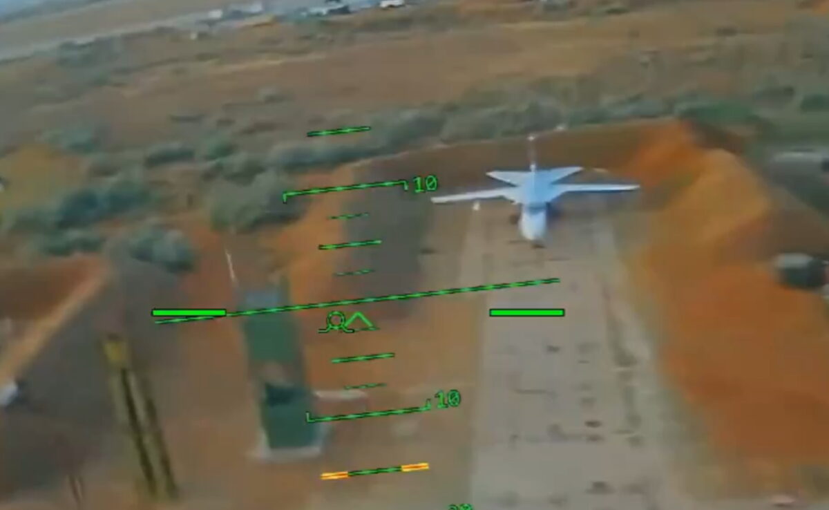 Στόχος ουκρανών έγιναν πολλά ρωσικά αεροσκάφη