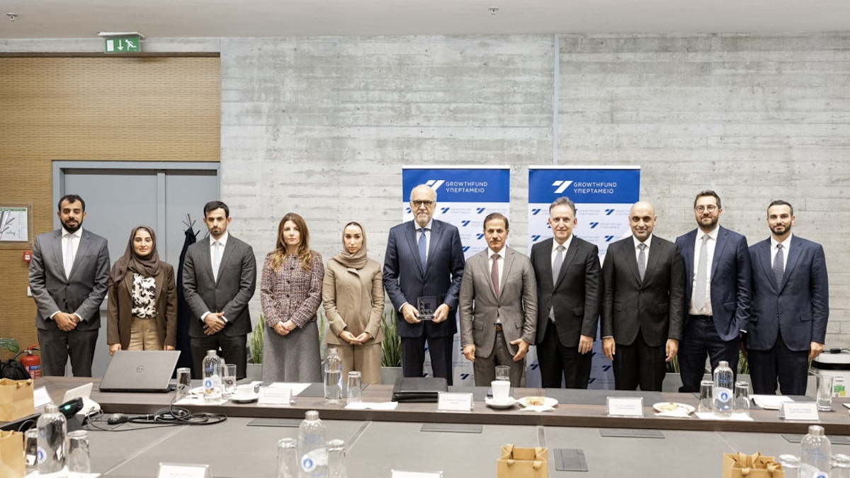 Στιγμιότυπο από τις επαφές στελεχών του Υπερταμείου με αντιπροσωπεία του Dubai Chambers