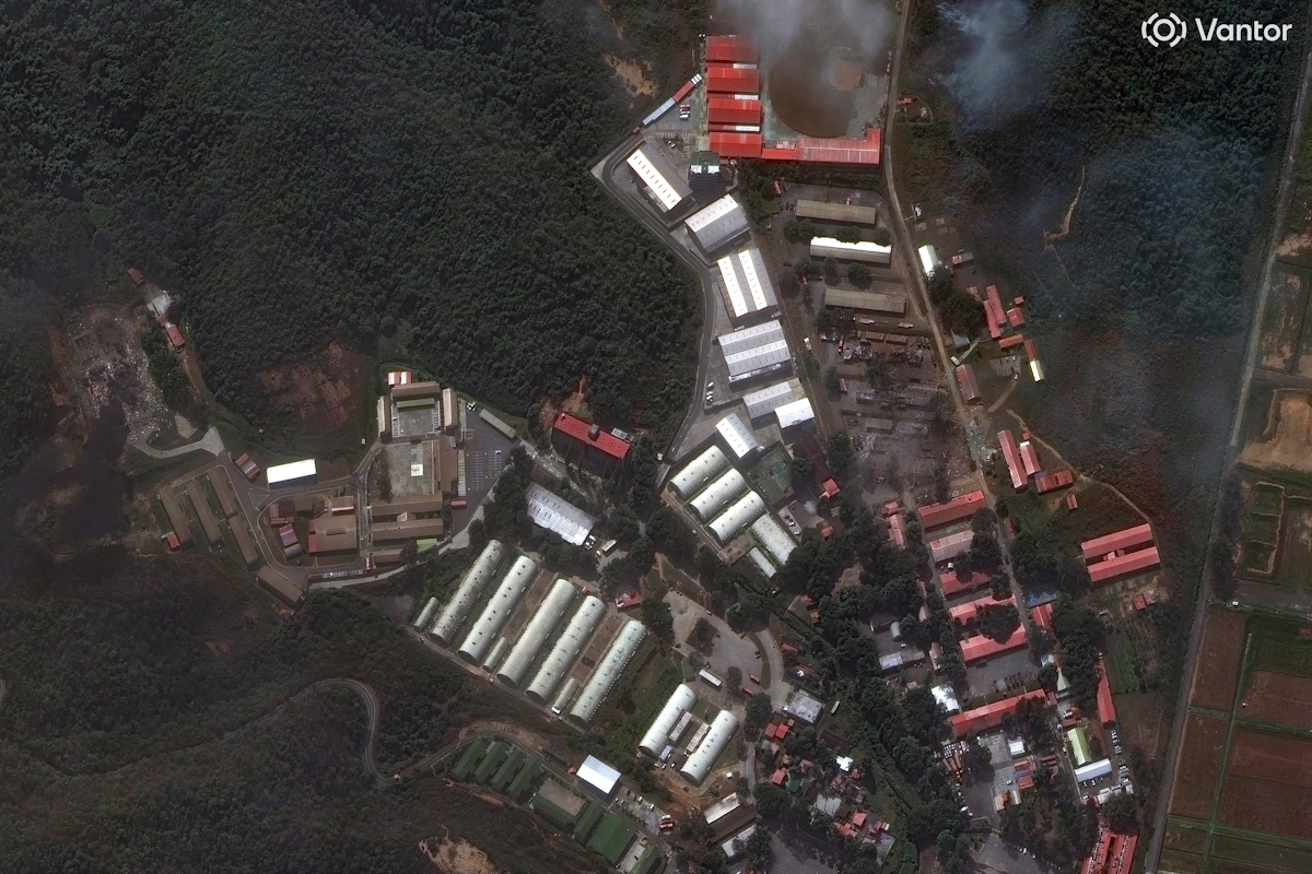 Satellite imagery shows Caracas before and after U.S. airstrikes Η εικόνα μετά την επίθεση / Handout via REUTERS