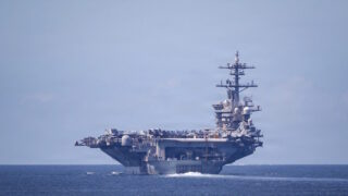 Το αεροπλανοφόρο USS Abraham Lincoln