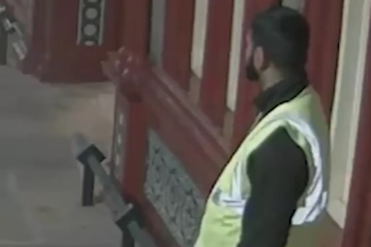 Βρετανία: Σεκιουριτάς «άρπαξε» 14χρονη όταν περίμενε το τρένο, την παρέσυρε στο γραφείο του και την βίασε