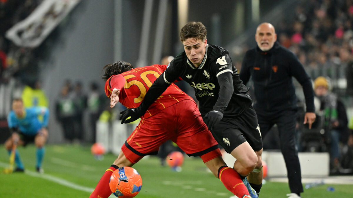 Ο Γιλντίζ με τη φανέλα της Γιουβέντους