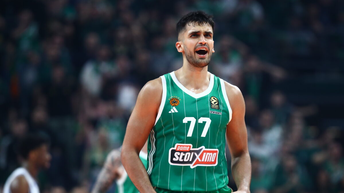 Ο Ομέρ Γιούρτσεβεν σε αγώνα του Παναθηναϊκού (ΜΑΡΚΟΣ ΧΟΥΖΟΥΡΗΣ