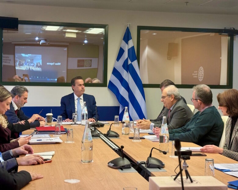 Συνάντηση εργασίας της πολιτικής ηγεσίας του ΥΠΕΝ με την ΠΟΜΙΔΑ για τη χωροταξική και πολεοδομική νομοθεσία