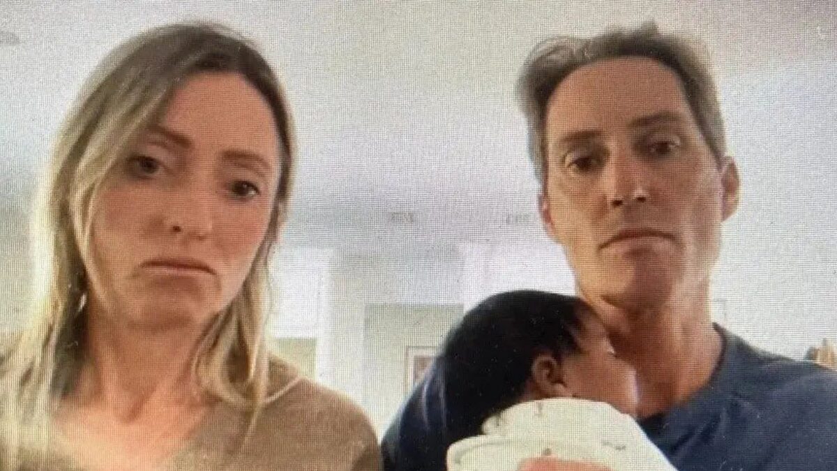 Το ζευγάρι με το μωρό