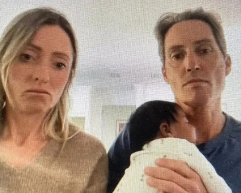 Το ζευγάρι με το μωρό