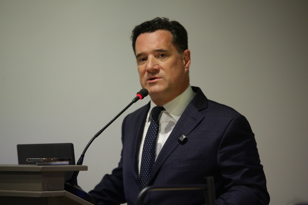 Άδωνις Γεωργιάδης