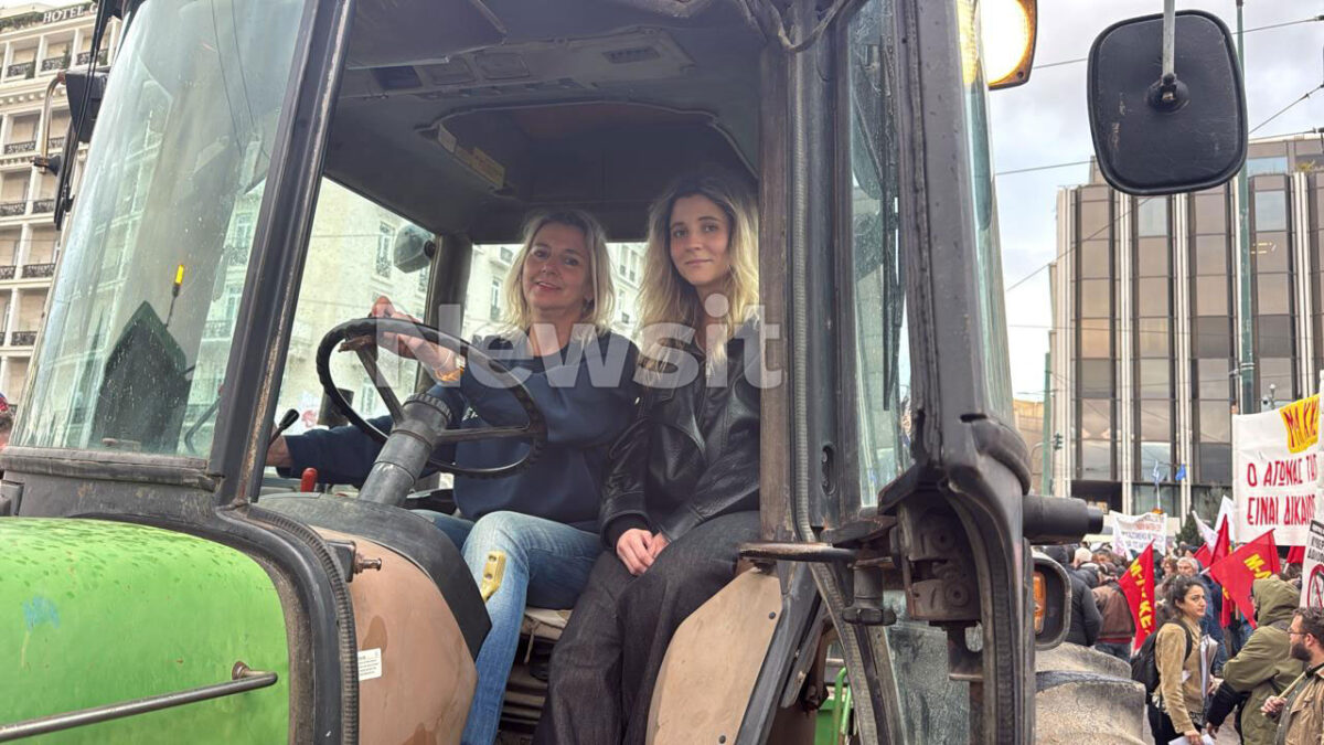 γυναίκες σε τρακτέρ