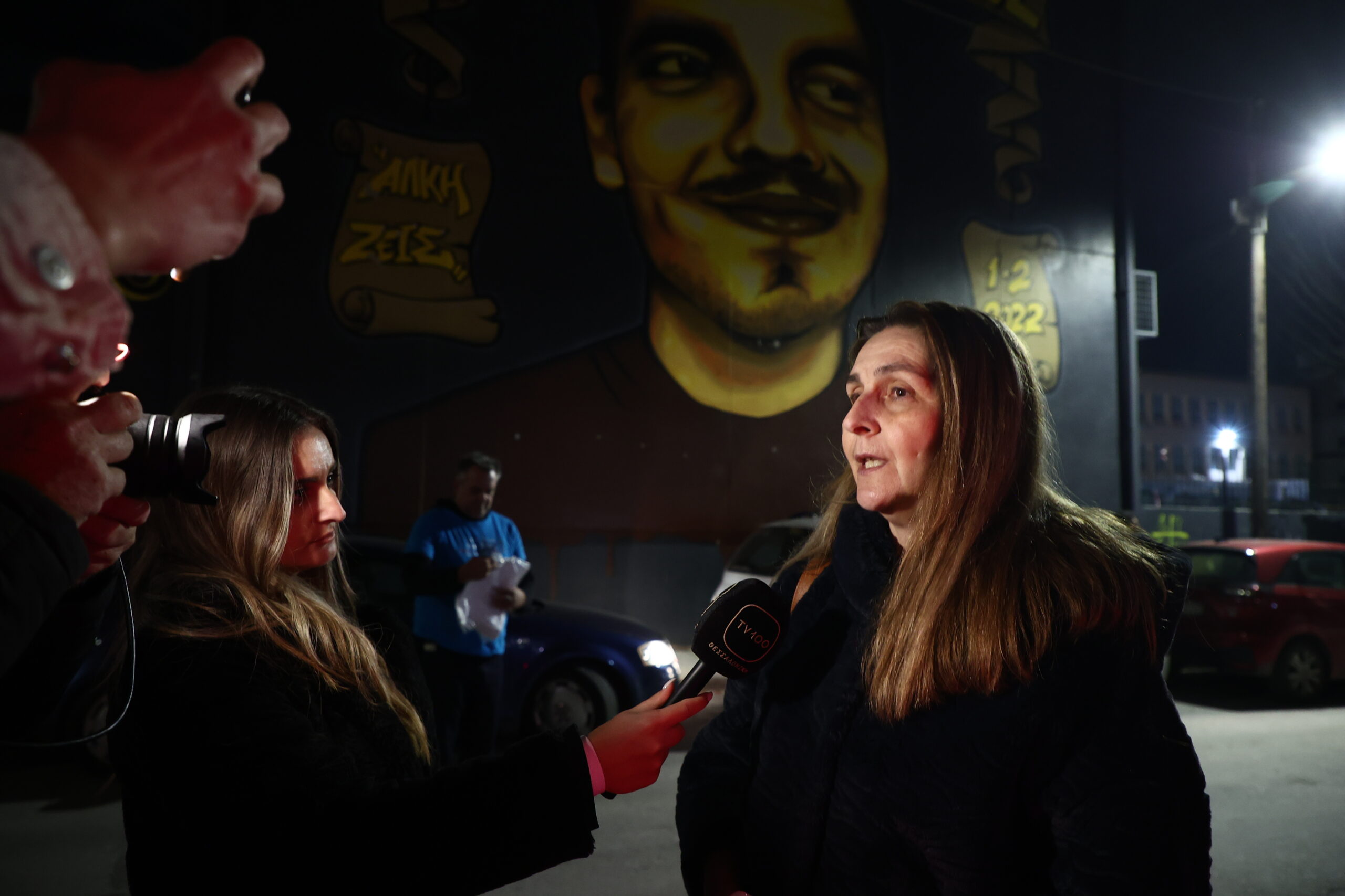 Μητέρα Άλκη Καμπανού