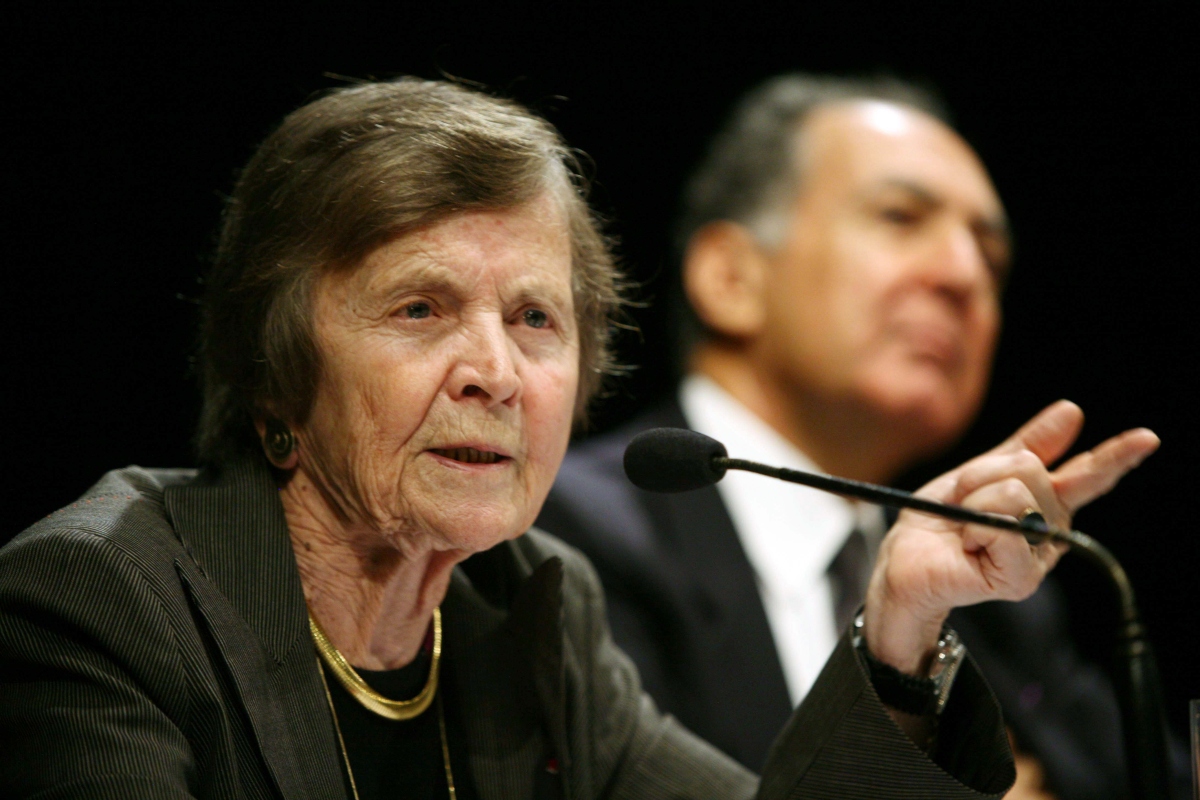 ΓΑΛΛΙΚΟ ΙΝΣΤΙΤΟΥΤΟ ΣΥΝΕΔΡΙΟ ΜΕ ΘΕΜΑ "Η ΠΑΡΟΥΣΙΑ ΤΟΥ ΒΥΖΑΝΤΙΟΥ ΣΤΗ ΝΟΤΙΑΝΑΤΟΛΙΚΗ ΕΥΡΩΠΗ " ΟΜΙΛΙΑ ΤΗΣ κ.ΕΛΕΝΗΣ ΑΡΒΕΛΕΡ