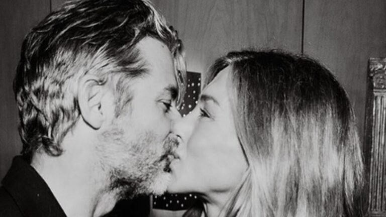 Τζένιφερ Άνιστον και Τζιμ Κέρτις